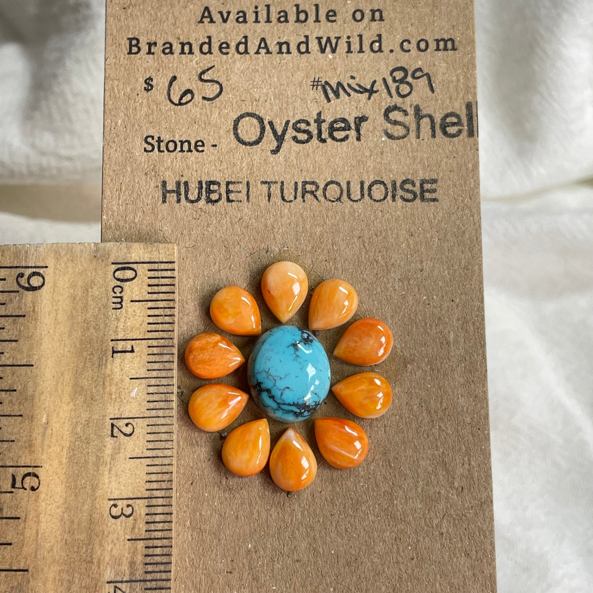 Oystershell - Hubei Turquoise Cabochon - MIX189 E2B4E02A-D777-46C7-929D-0A8656DBB0EB Brandedandwild.com