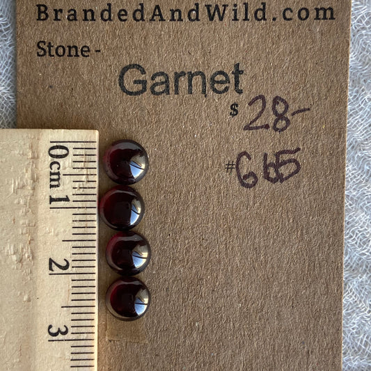 Garnet Cabochon - G65