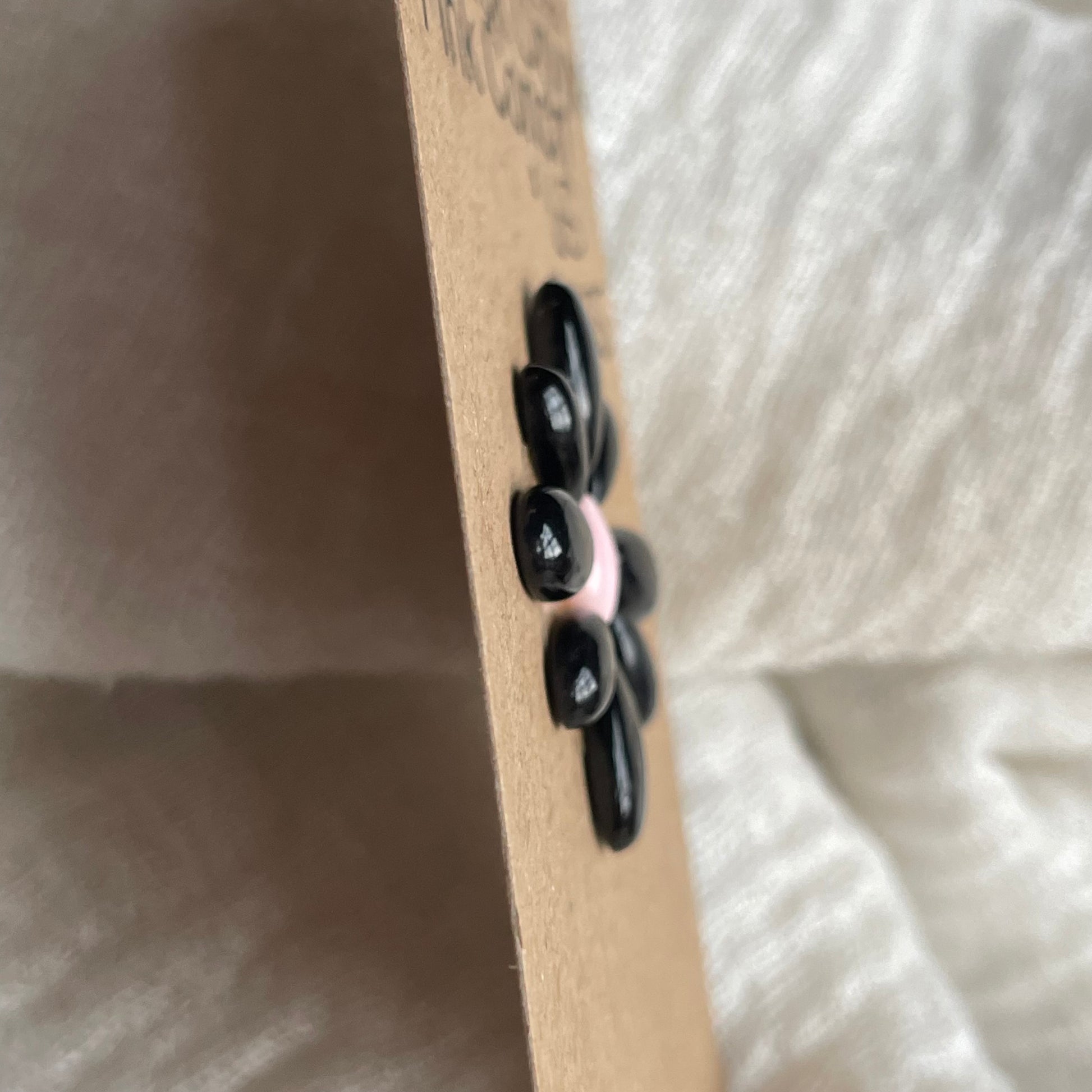 Black Onyx / Pink Conch Cabochon - MIX175 E3FA069F-FFB9-4C8B-87AB-937C9124E87A Brandedandwild.com