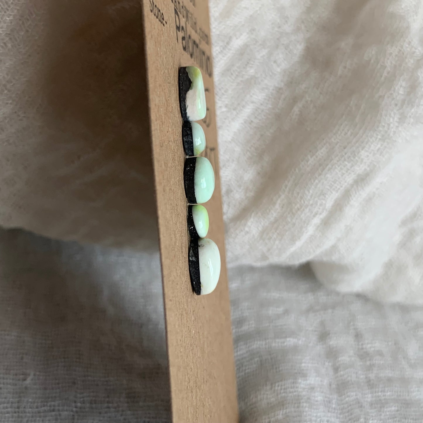 Palomino Cabochon - P017