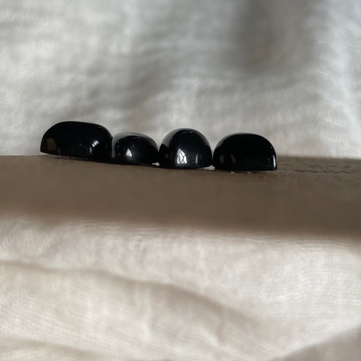 Black Onyx - Cabochon - BO17