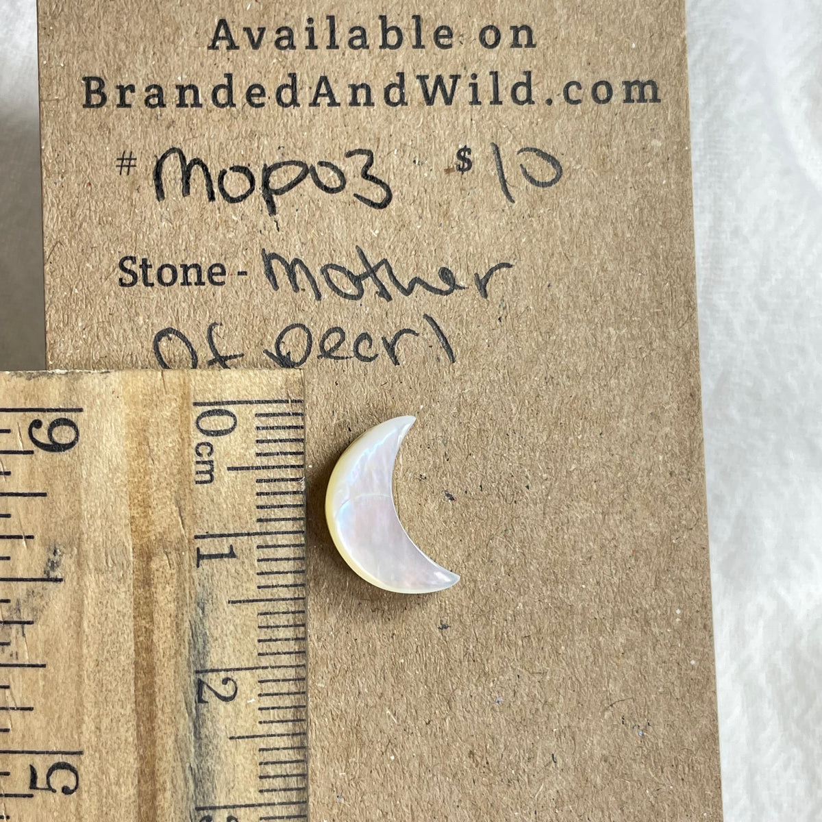Mother of pearl cabochon - MP03