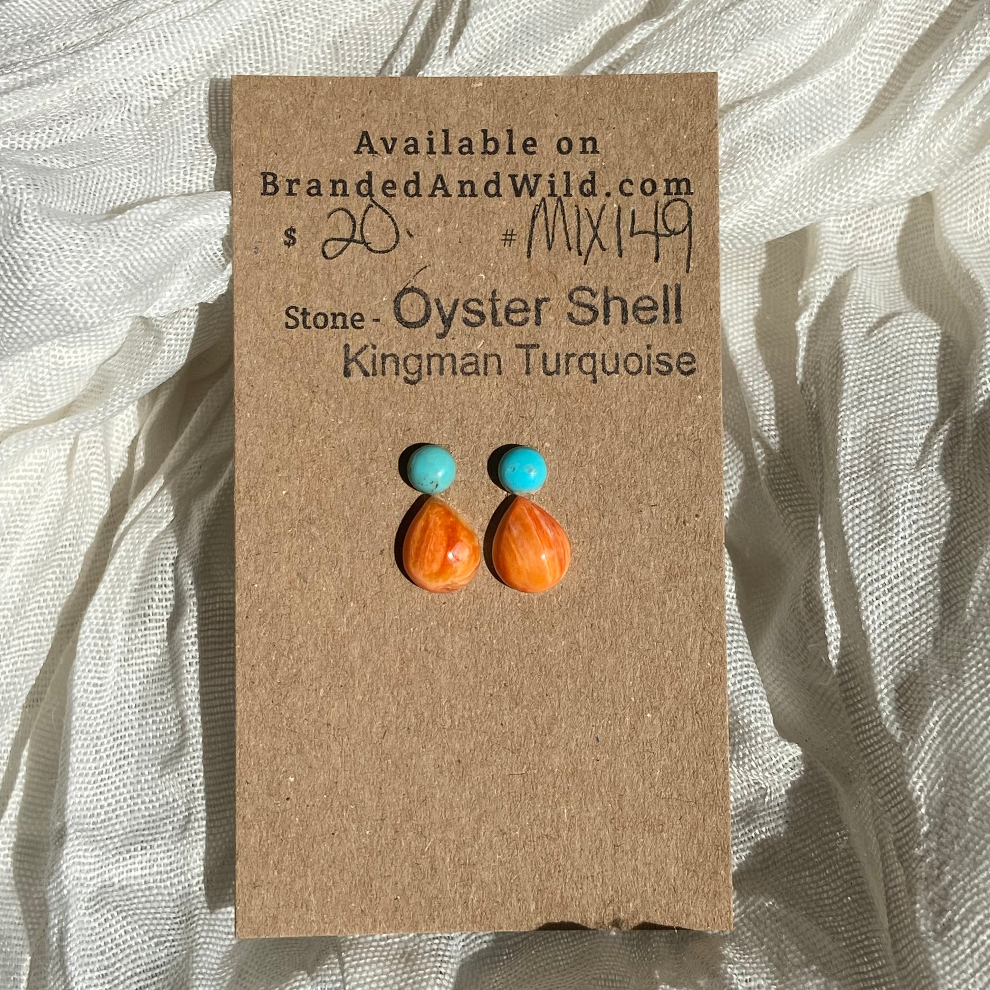 Oystershell / Kingman Turquoise Cabochon - MIX149 E7E85B91-D9D2-46AE-AC24-D6B544818B64 Brandedandwild.com