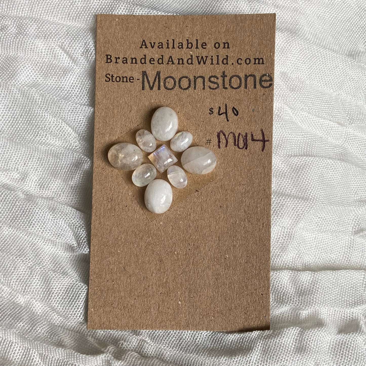 Moonstone cabochon - M014 E834DE27-0277-462A-8E5F-D68E6A3F4954 Brandedandwild.com