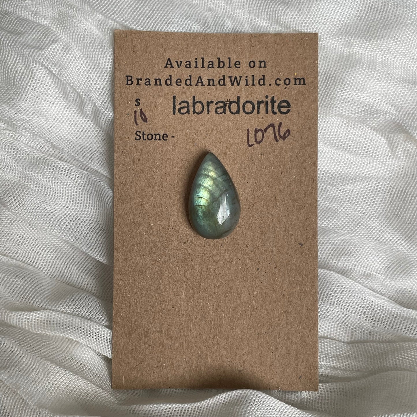 Labradorite Cabochon - L076 EAC1E498-334B-4383-A429-1AE605007B4E Brandedandwild.com