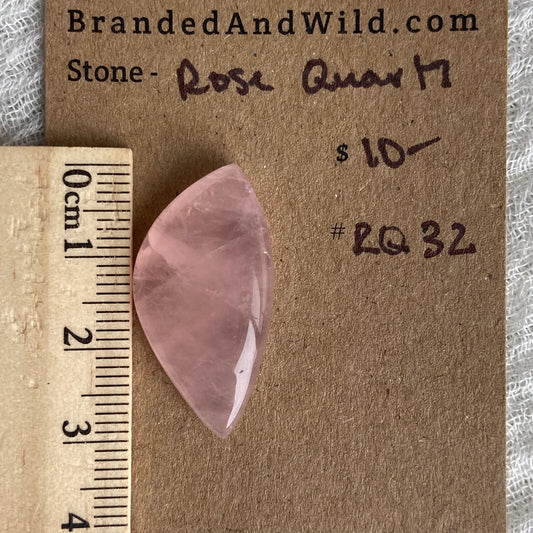Rose Quartz Cabochon - RQ32