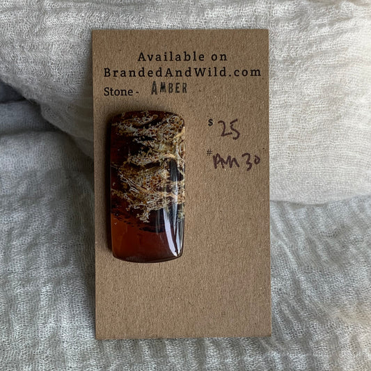 Amber Cabochon AM30
