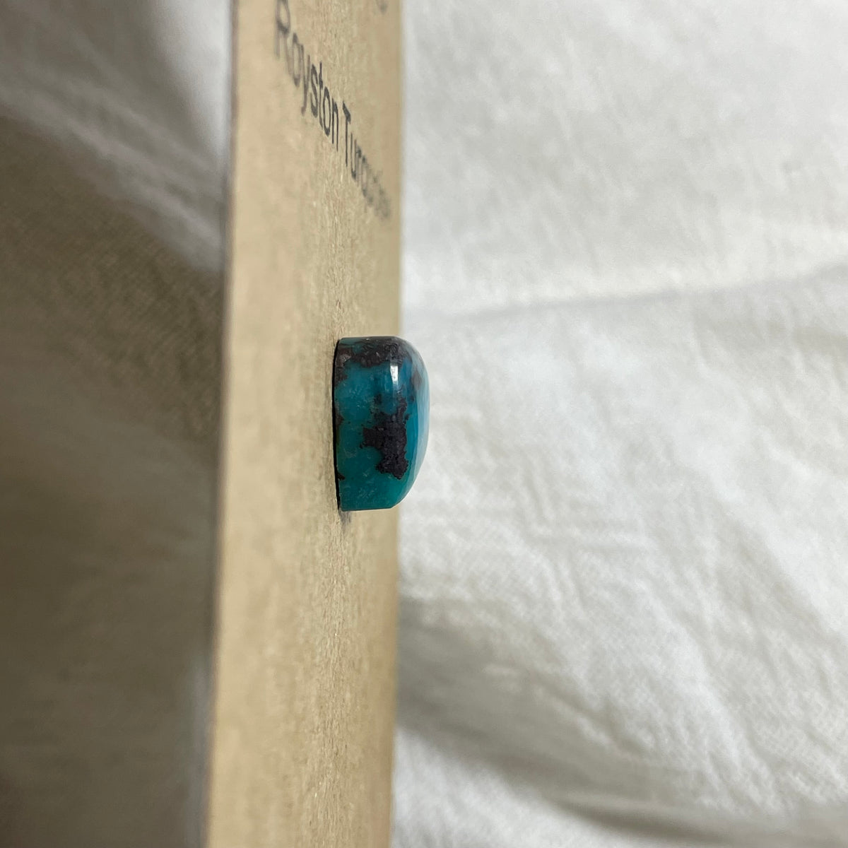 Royston Turquoise Cabochon - R47