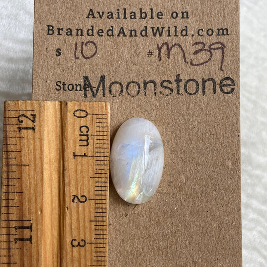 Moonstone Cabochon - M39 EC12ED1E-0DEE-4C40-A998-DEA7E811F81A Brandedandwild.com