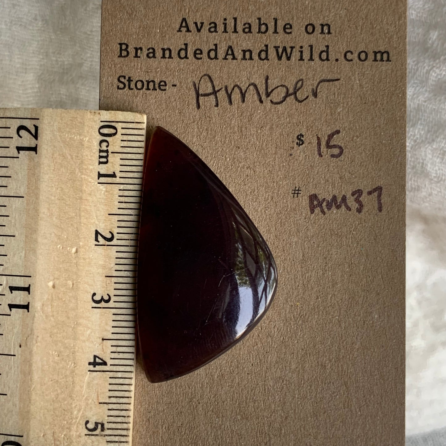 Amber Cabochon AM37