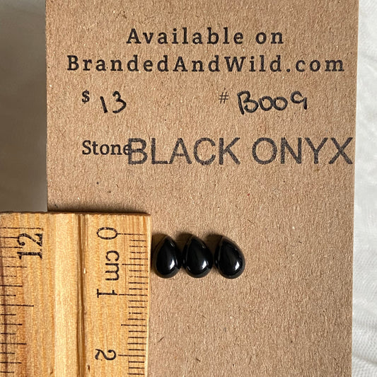 Black Onyx - Cabochon - B009 EC913B33-771A-4D5D-9D8D-28329E20A37A Brandedandwild.com