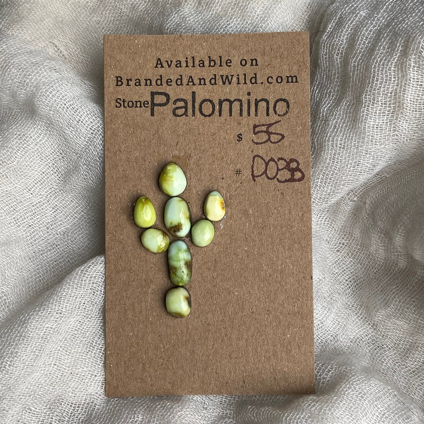 Palomino Cabochon - P033