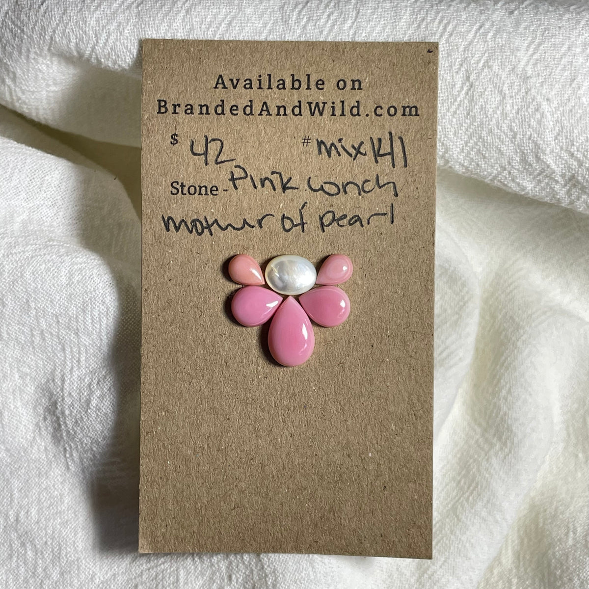 Pink Conch / Kingman Turquoise Cabochon - MIX141