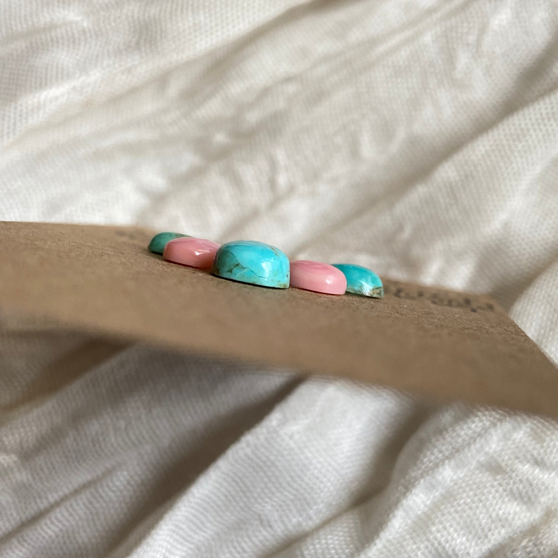 Pink Conch / Kingman Turquoise Cabochon - PK09 EE3AA75F-A2D2-4E59-8AEE-657D76278F9F Brandedandwild.com