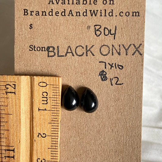 Black Onyx - Cabochon - B004 EE435E1B-82A1-47FB-96BA-4A05F4419F33 Brandedandwild.com