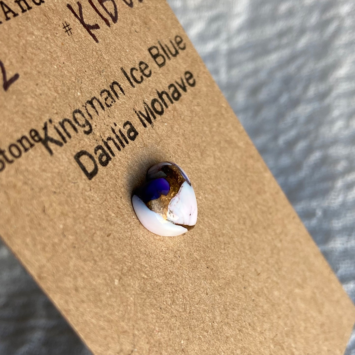 Kingman Ice Blue Dahlia Mohave - KID02