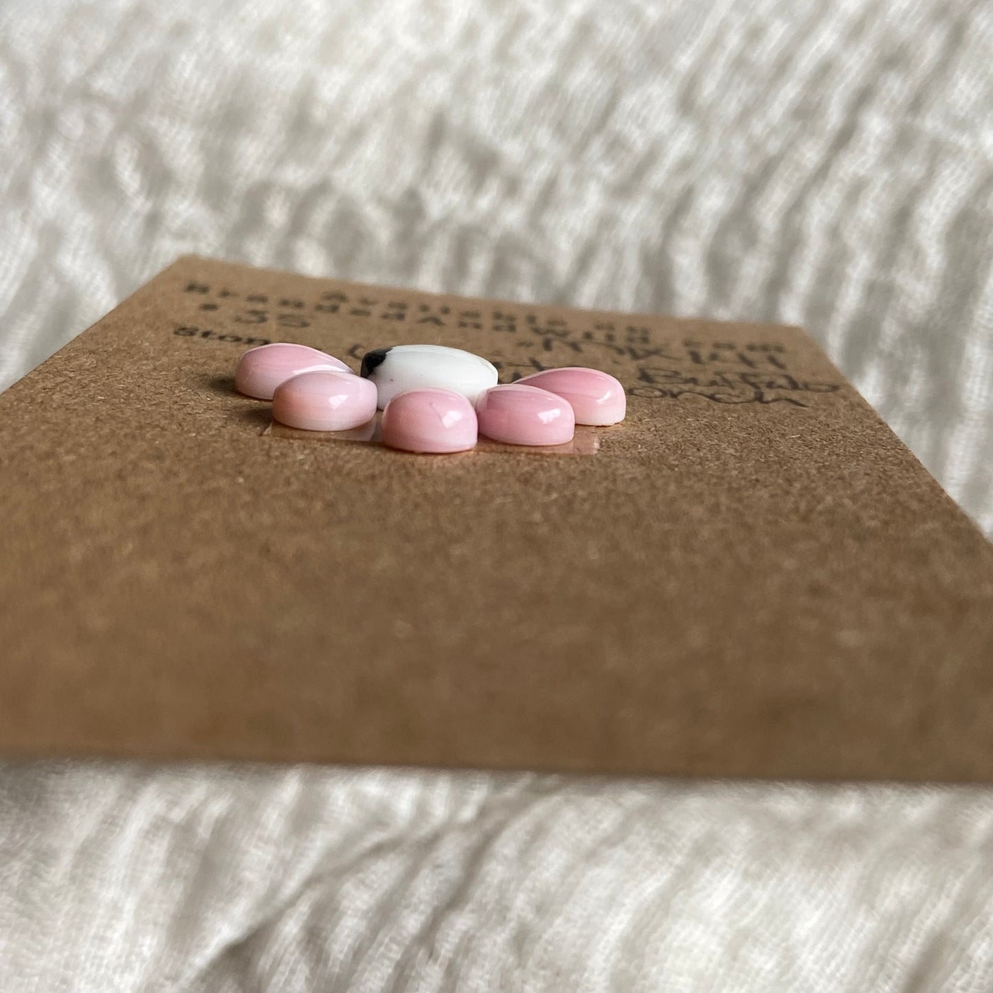 Pink Conch / White Buffalo Cabochon - MIX141 EF39EE91-F7B5-492F-BB9A-BE40D30685FB Brandedandwild.com