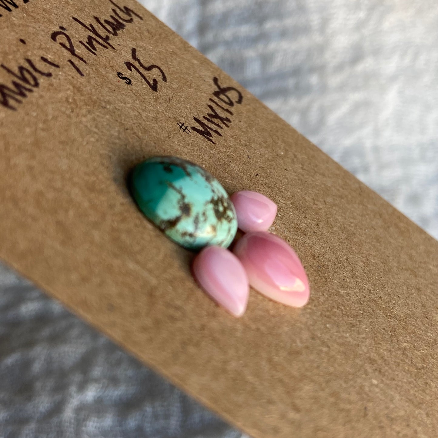 Hubei Turquoise / Pink Conch Cabochon - MIX105