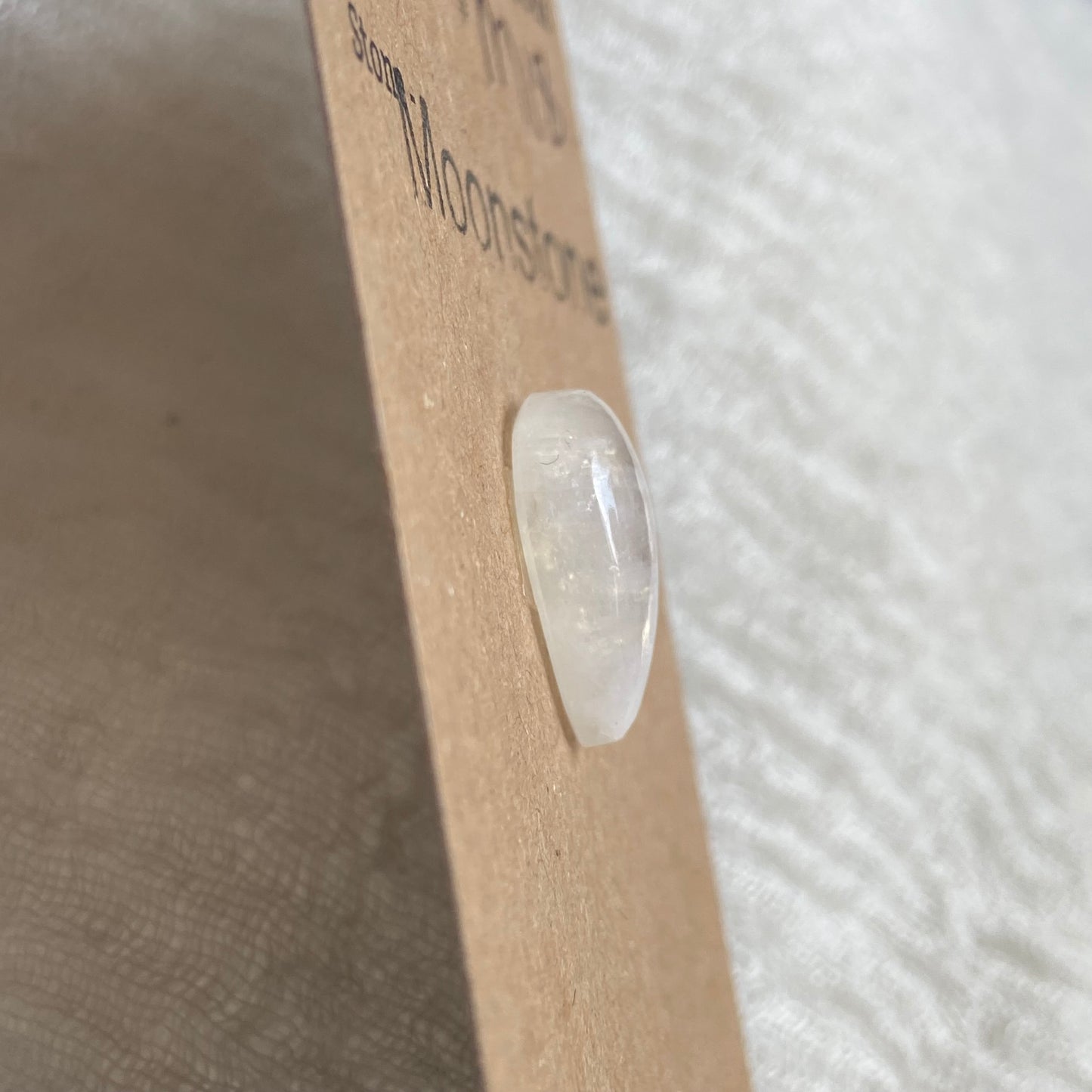 Moonstone Cabochon - M18