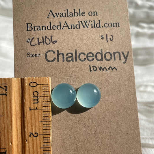 Chalcedony Cabochon - CH06 F1C822D0-62AD-4AF8-924B-AB38A083B61D Brandedandwild.com