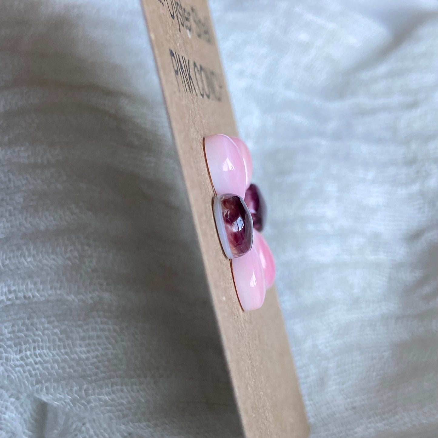 Pink Conch / Oyster Shell Cabochon - P020
