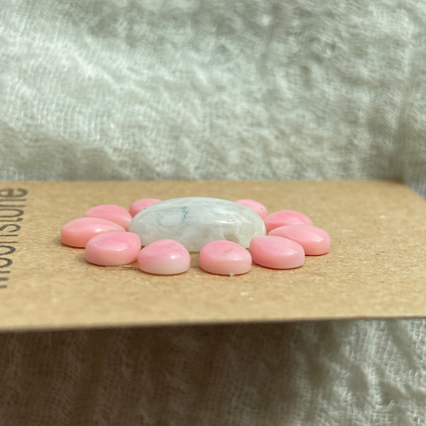 Pink Conch / White Moonstone- Mix174