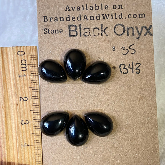 Black Onyx Cabochon - B43 F4A7C311-3DB0-4CC6-97F2-0695F52CF65F Brandedandwild.com