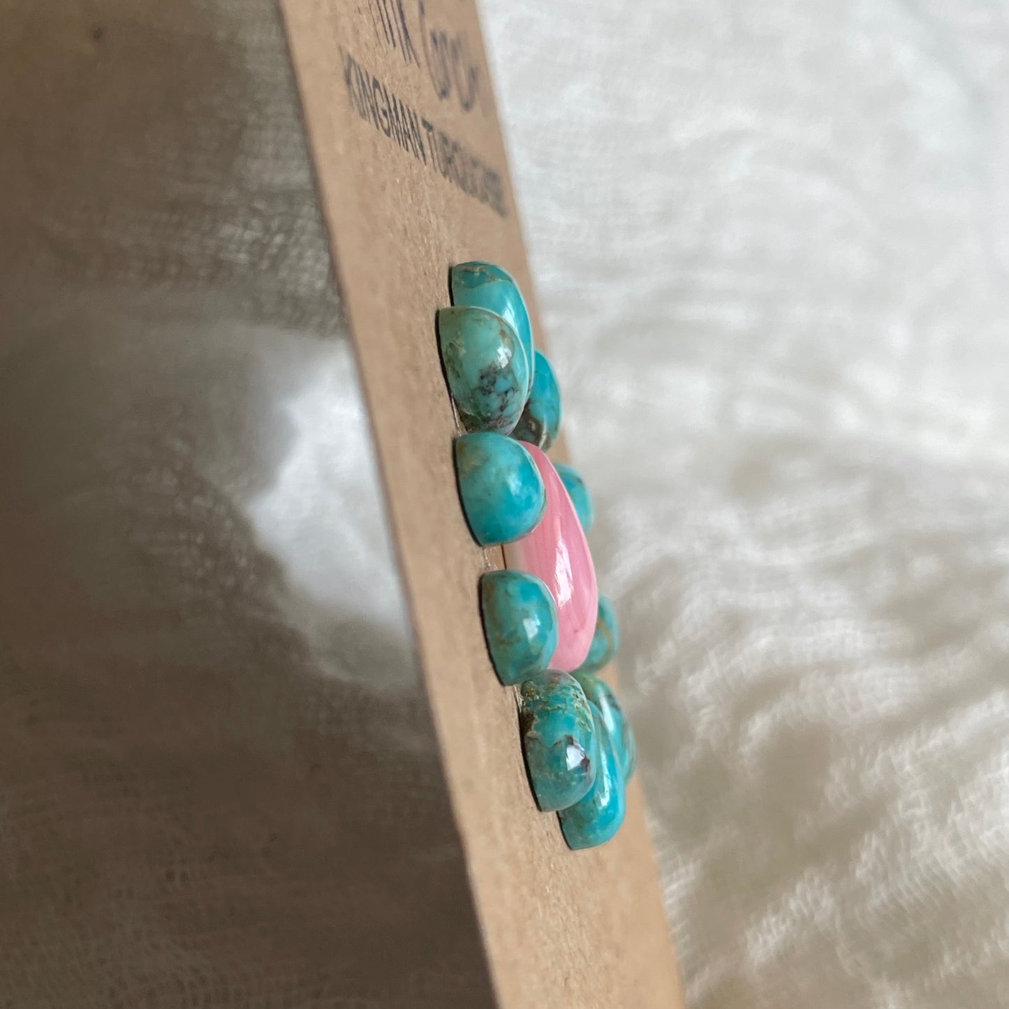 Pink Conch / Kingman Turquoise Cabochon - PK03