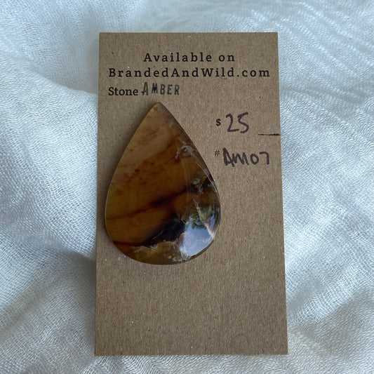 Amber Cabochon AM07