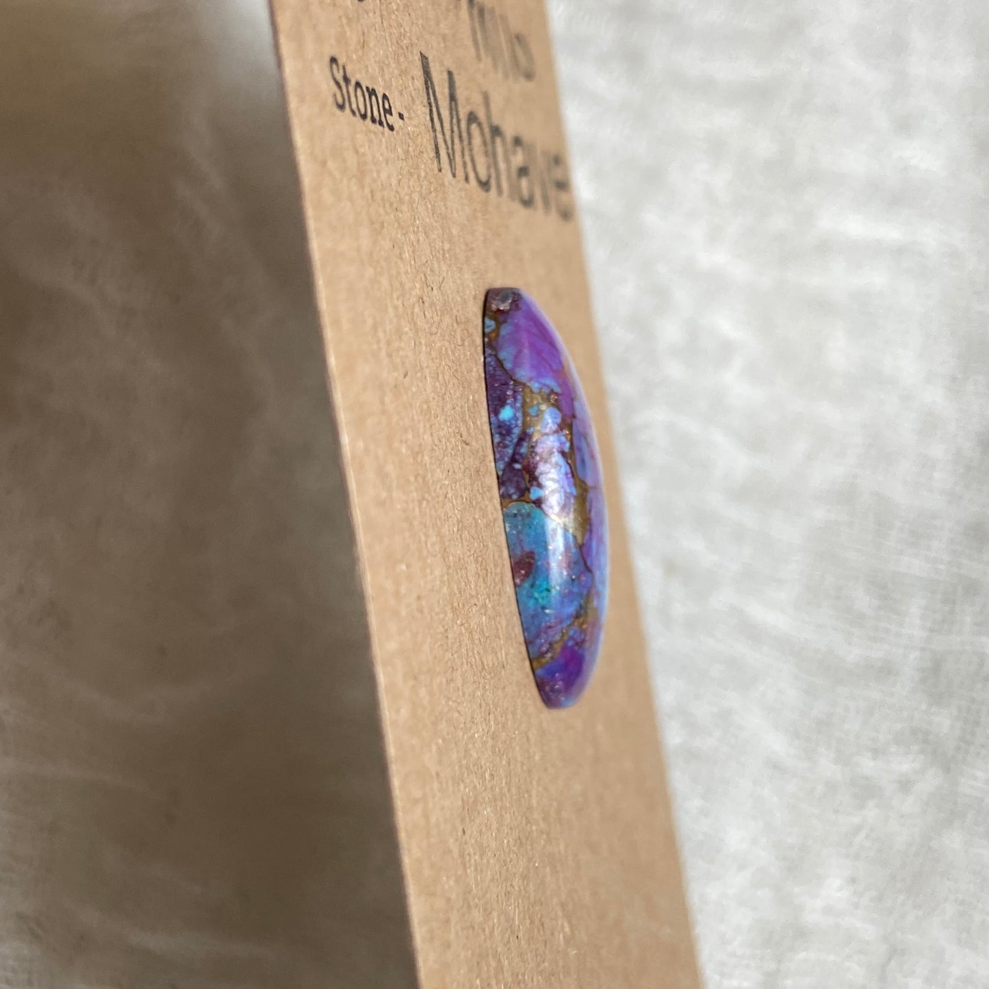 Mohave Cabochon - M110