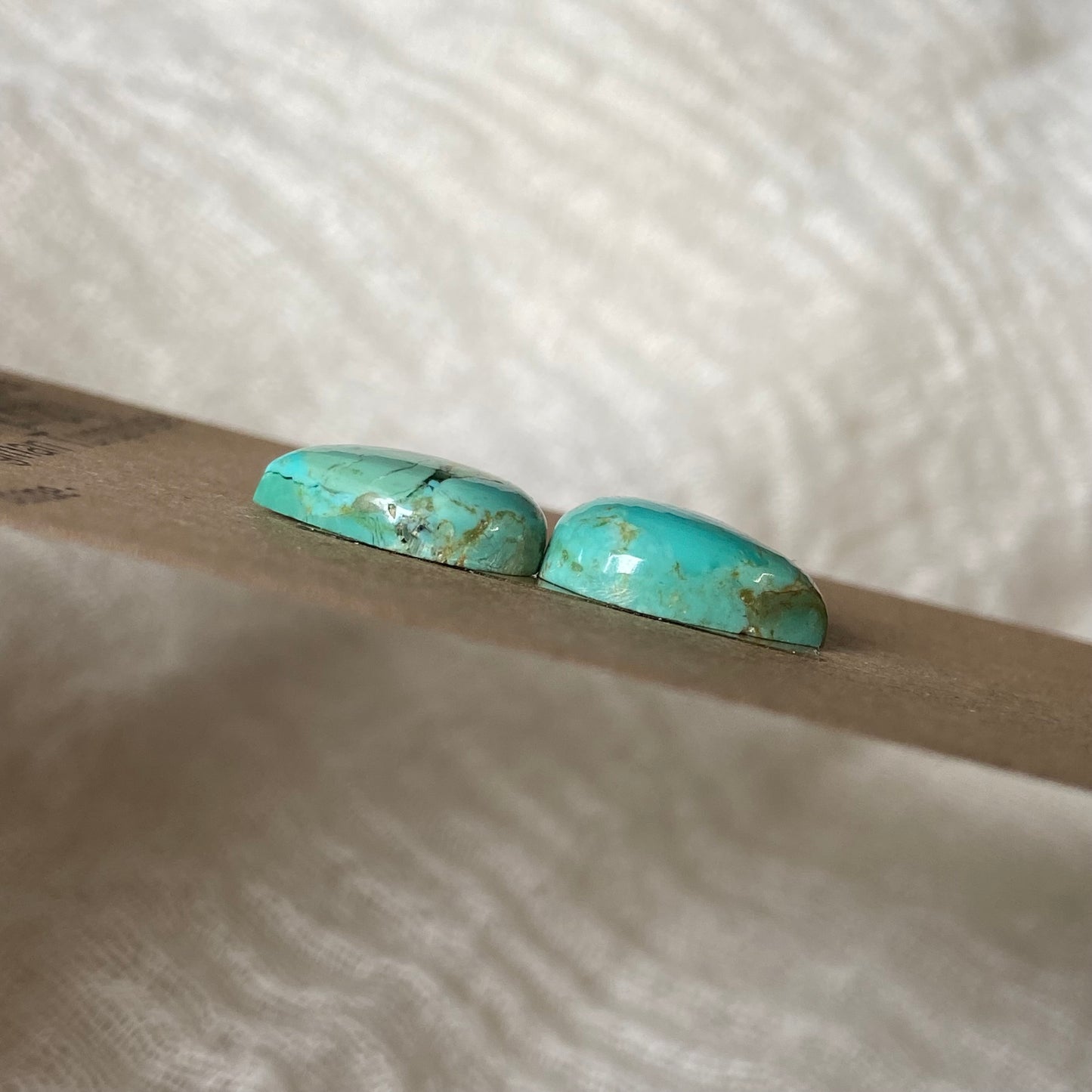 Kingman Turquoise Cabochon - KT27 F5B1DD97-63DB-4063-85F2-B2EB23470604 Brandedandwild.com