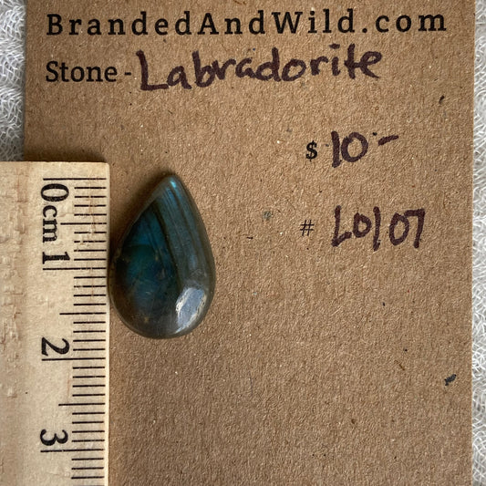 Labradorite Cabochon - L0107