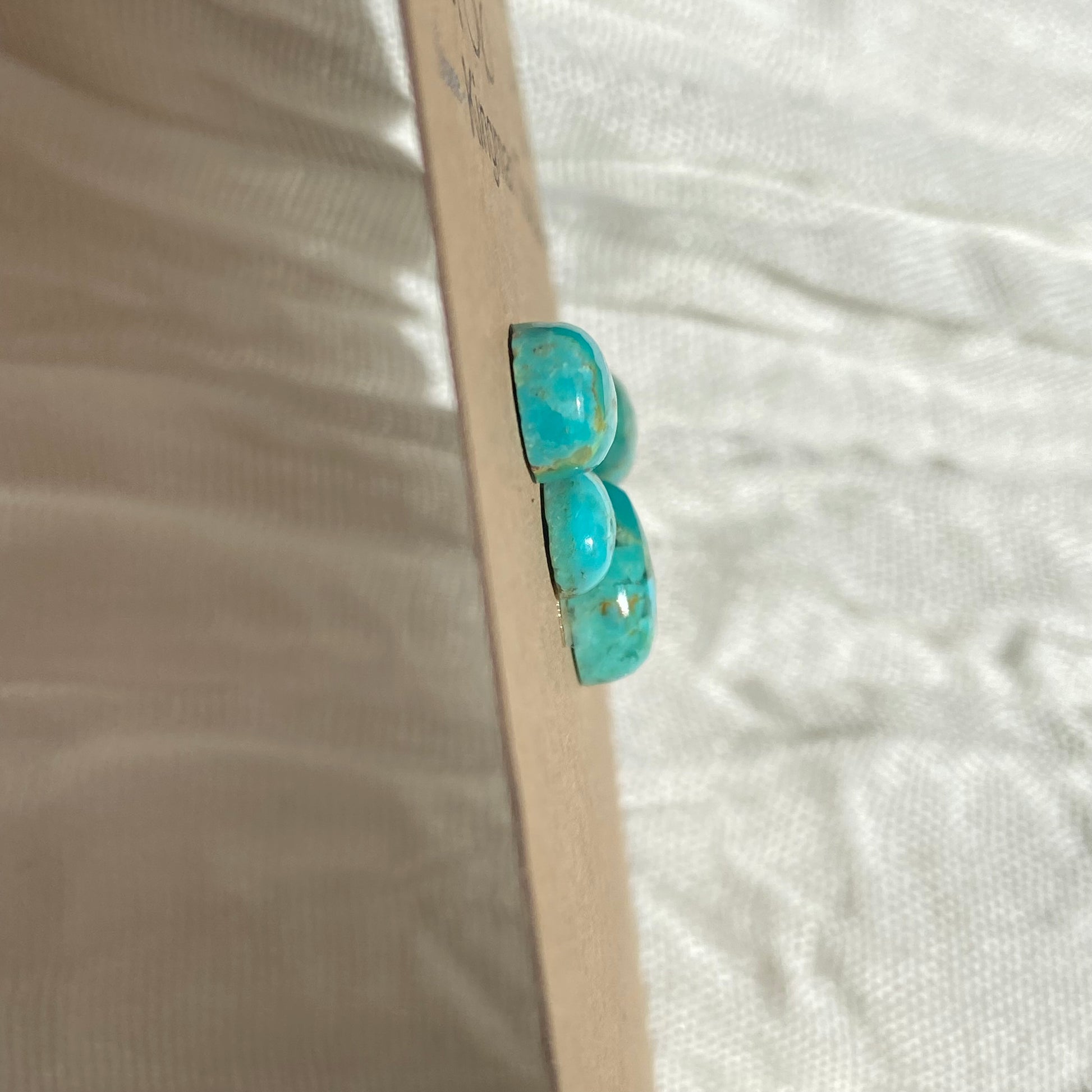Kingman Turquoise Cabochon - KT36 F73E3F81-B7A6-4F21-9FCF-FF7ED281FA77 Brandedandwild.com