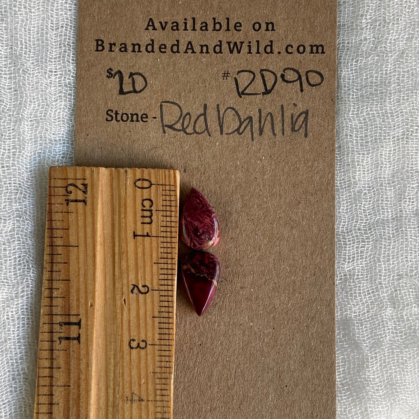Red Dahlia Cabochon - RD90