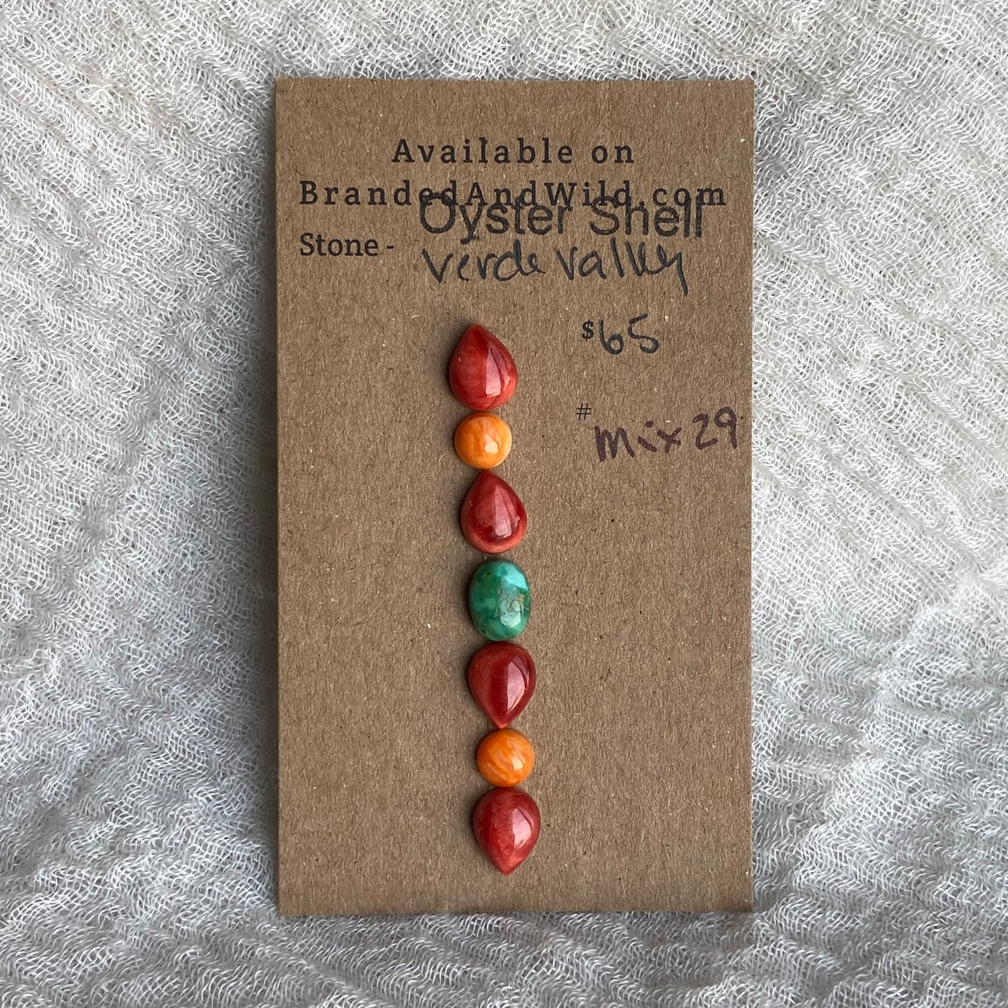 Verde Valley / Oyster Shell Cabochon - Mix29