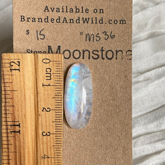 Moonstone cabochon - Ms36 F94E2298-4045-49C1-BE96-7479A1B242B7 Brandedandwild.com