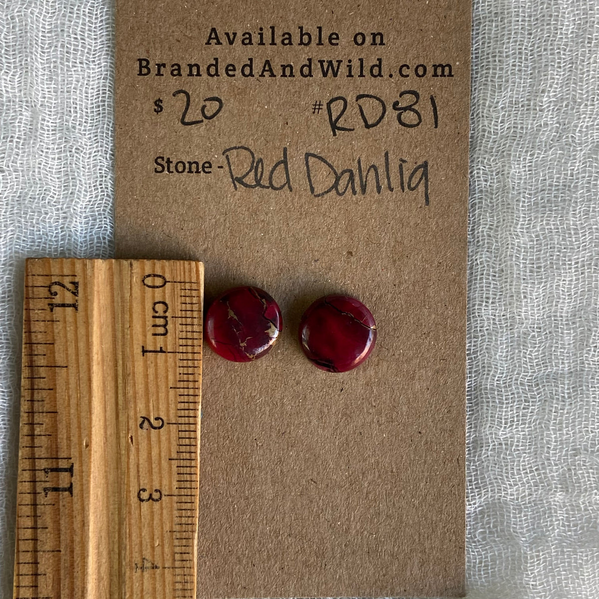 Red Dahlia Cabochon - RD81