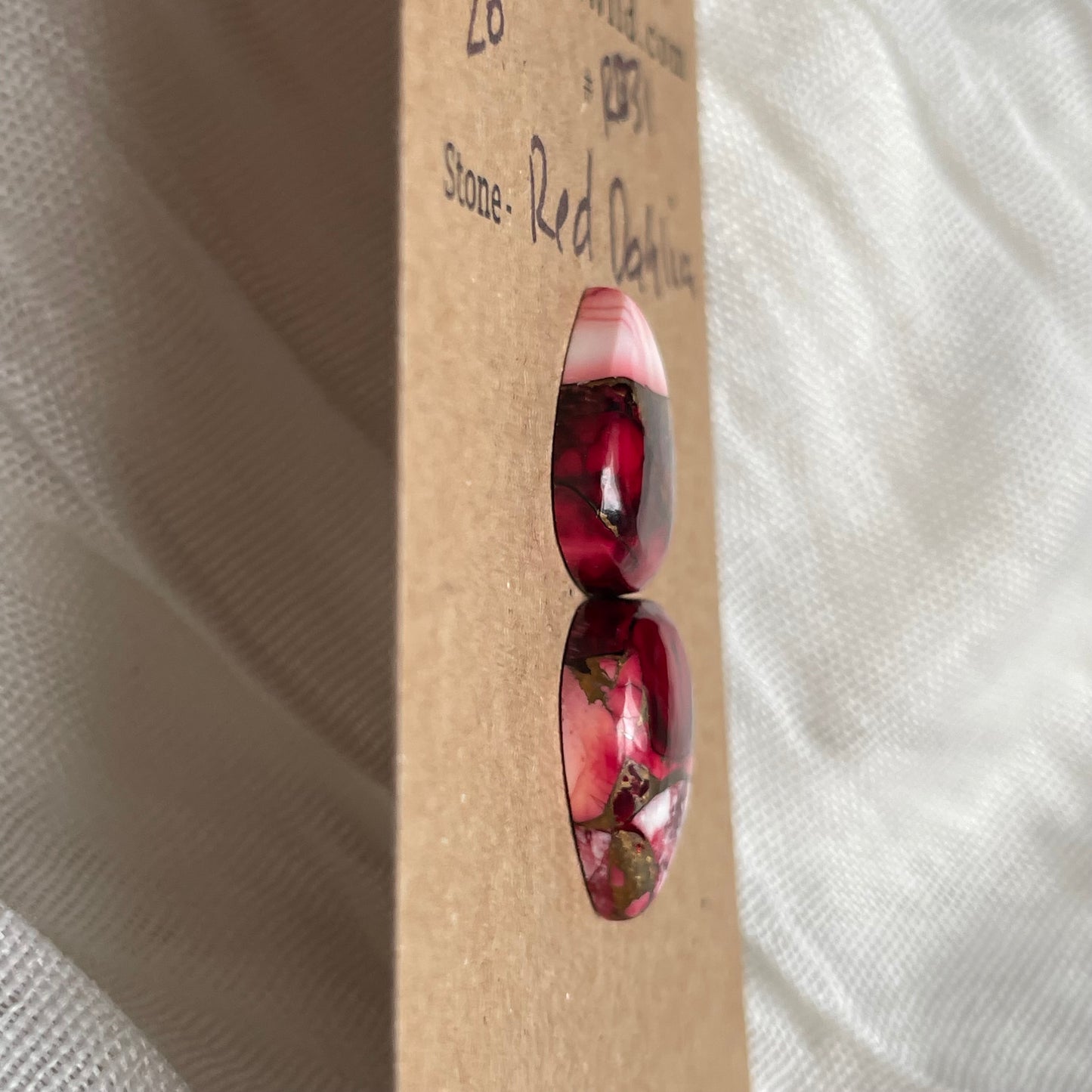 Red Dahlia Cabochon - RD31 FAA6AC1A-2093-4050-B077-E10864E542EB Brandedandwild.com