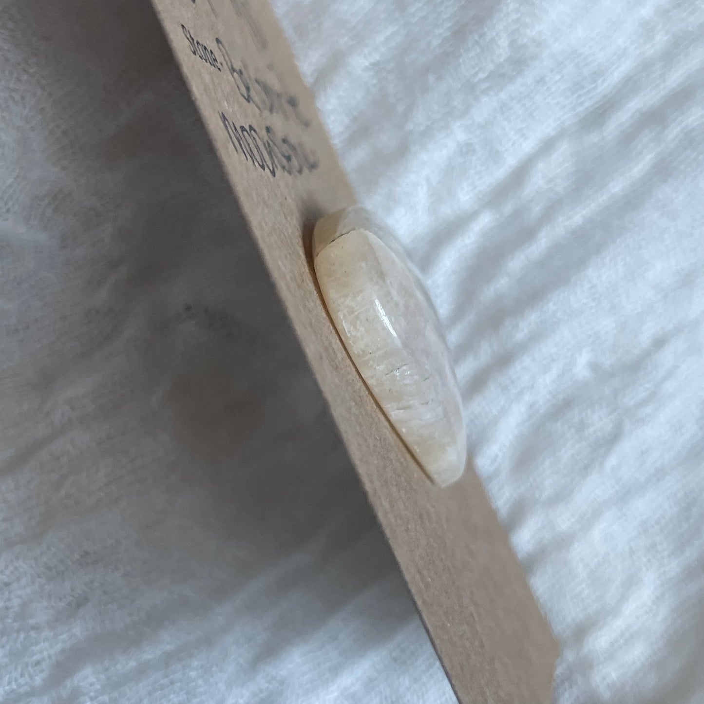 Belomrite Moonstone Cabochon - MB04