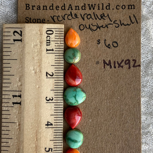 Verde Valley / Oyster Shell Cabochon - Mix92