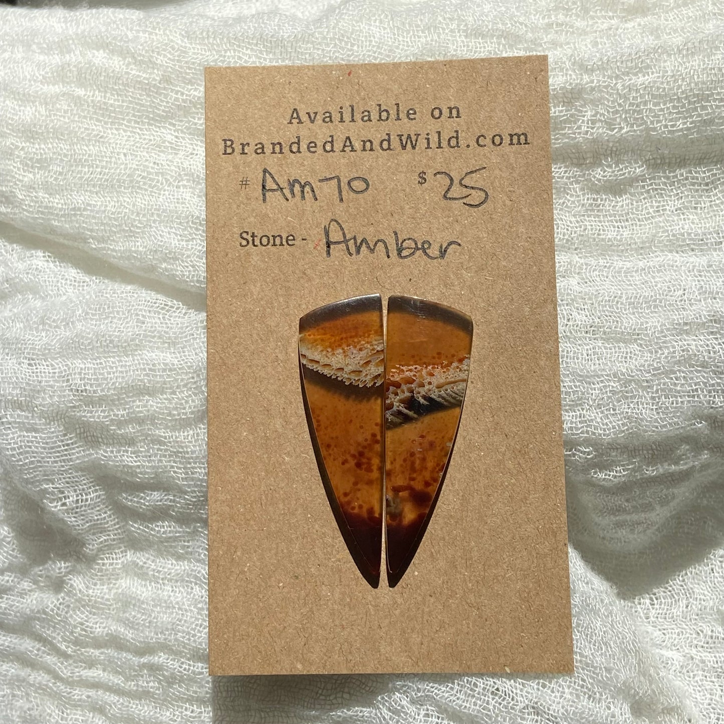 Amber Cabochon AM70