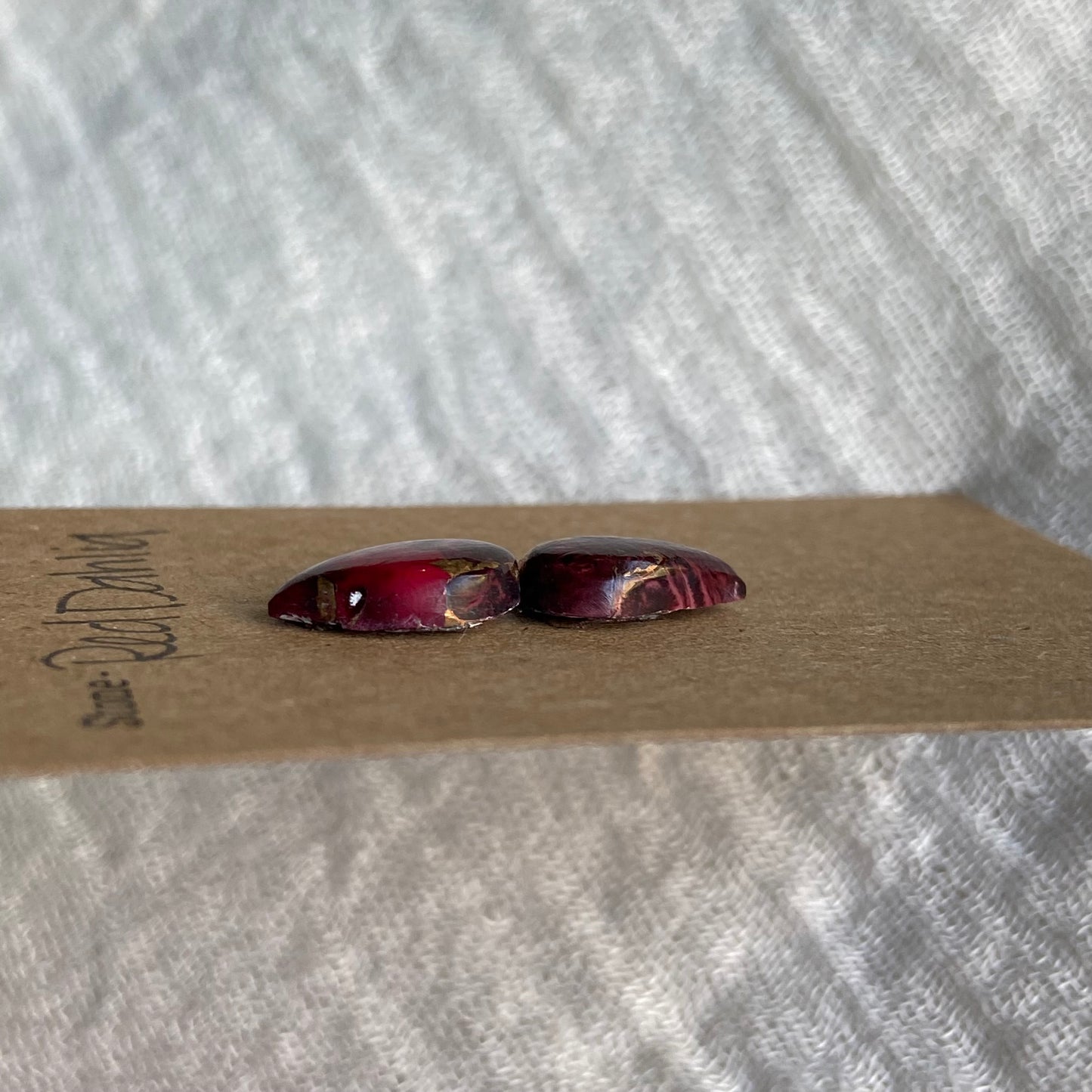 Red Dahlia Cabochon - RD77