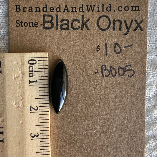 Black Onyx - Cabochon - BO05