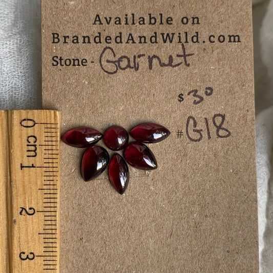 Garnet Cabochon - G18