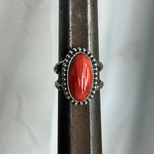 Red Oyster Shell includes - Silver & Stone  (Class is not included) (ROSRC01)