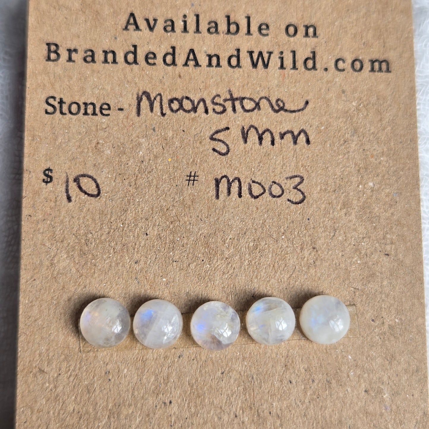 Moonstone Cabochon 5mm - M003