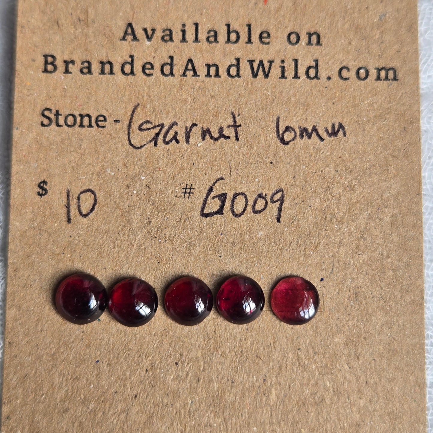 Garnet Cabochon 6mm - G009