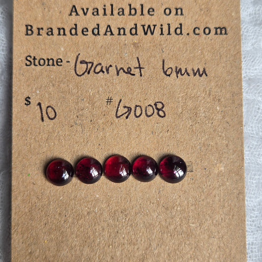 Garnet Cabochon 6mm - G008