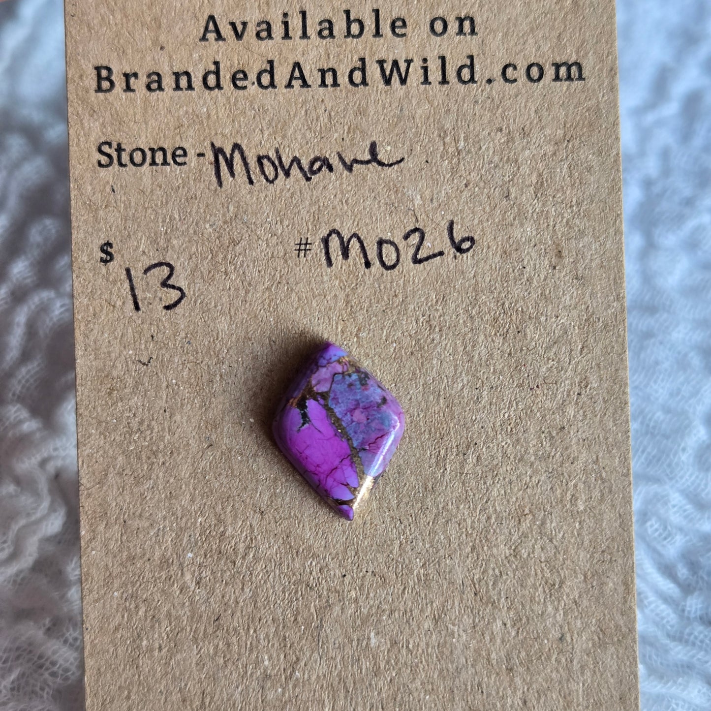 Mohave Cabochon - M026