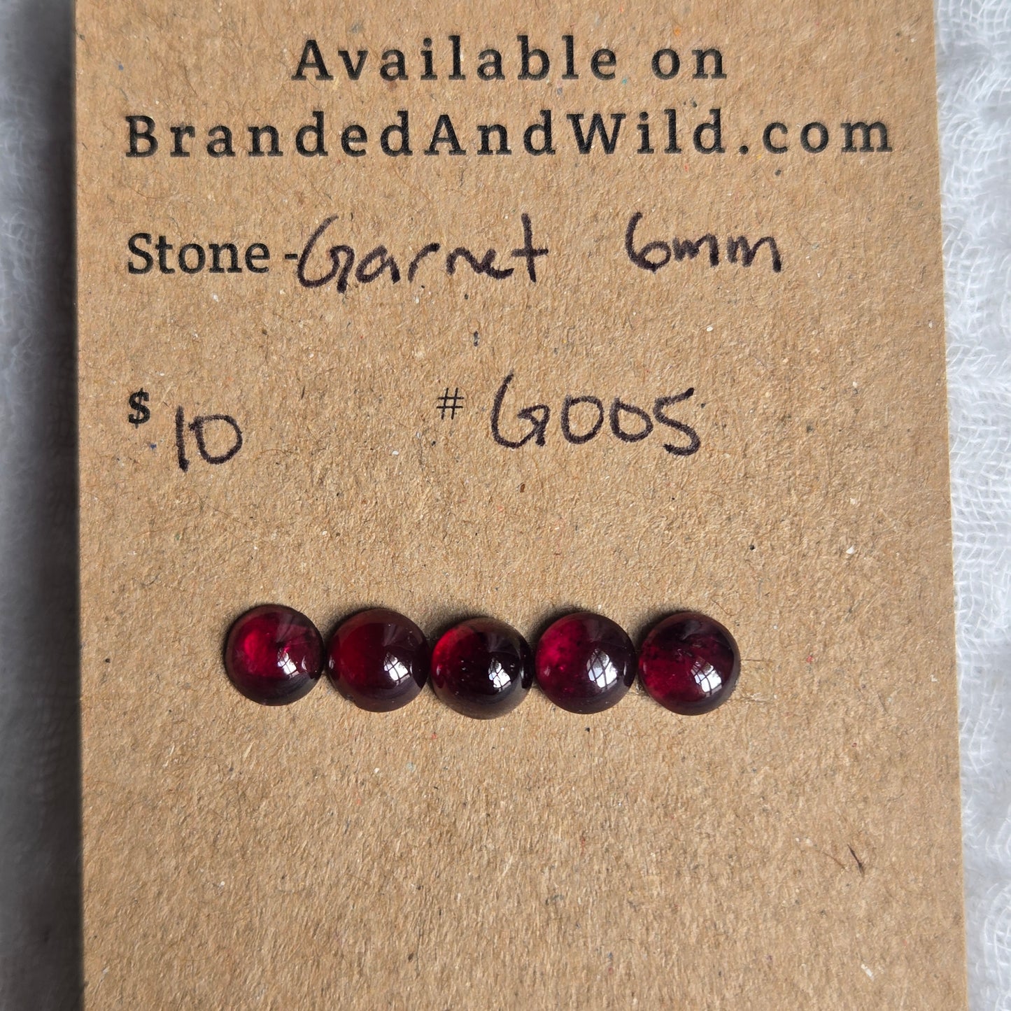 Garnet Cabochon 6mm - G004